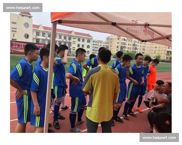 足球比赛时间解析：从开场到加时赛全程详解及其背后规则解读 - 副本 - 副本 - 副本 (3)